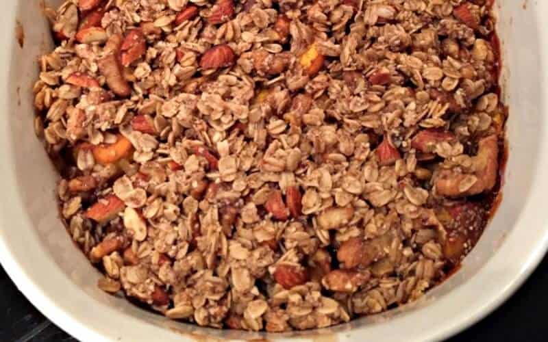Peach Crumble: Classic Summer Dessert Recipes